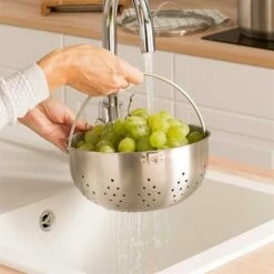 Faitout Inox 24 Cm Avec Panier Passoire Rotatif Et Couvercle En Verre 6,7 L -DE BUYER Ventes 273095 2 4 Faitout inox 24 cm avec panier passoire rotatif et couvercle en verre 6 7 L Mathon