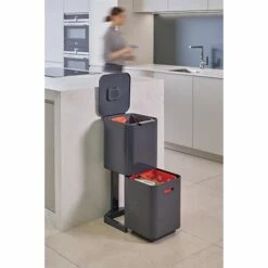 Joseph Joseph Poubelle Totem Graphite 40 L - 2 Compartiments 20 L 8 Joseph Joseph Poubelle Totem Graphite 40 L - 2 Compartiments 20 L -DE BUYER Ventes 658001 1 3 Poubelle Totem Graphite 40 L 2 compartiments 20 L Joseph Joseph