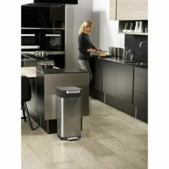 Joseph Joseph Compacteur à Déchets Inox Titan 20 L 8 Joseph Joseph Compacteur à Déchets Inox Titan 20 L -DE BUYER Ventes 67863 2 3 Compacteur a dechets inox Titan 20 L Joseph Joseph